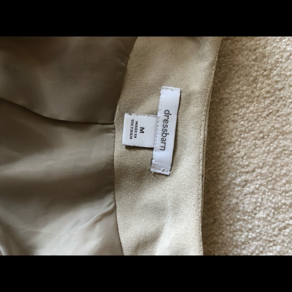 🧥 Jacket - Picture 4 of 4